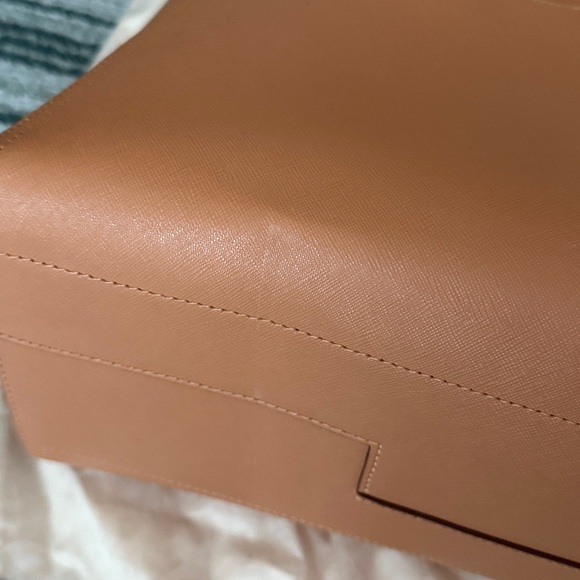 🆕 Tory Burch Robinson tote - Picture 16 of 16